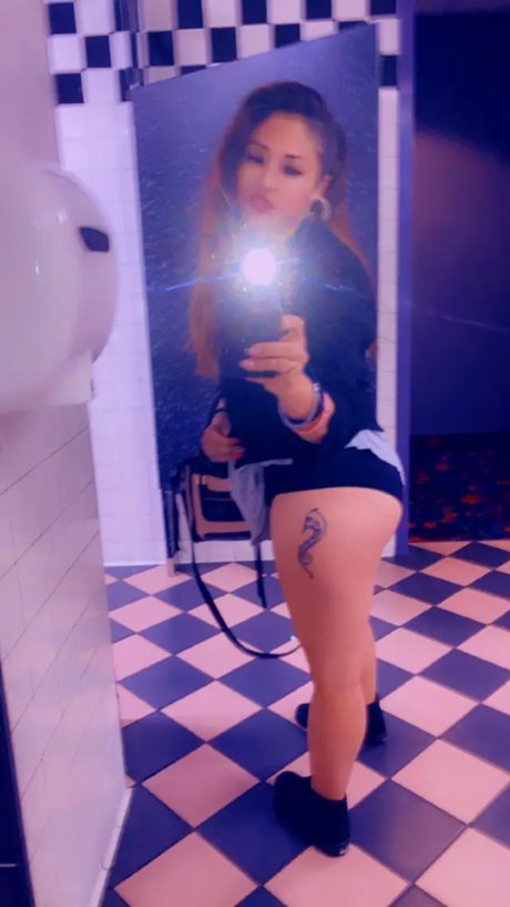 Melina Styles pornostar sexy archiv