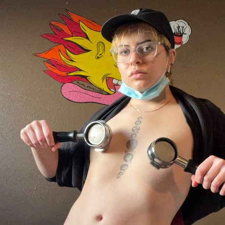 Angsty androgynous bae rista_ nackt freie galerien