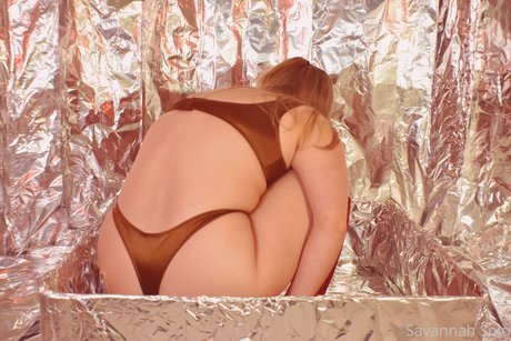 blonde shemale onlyfans sexy top foto