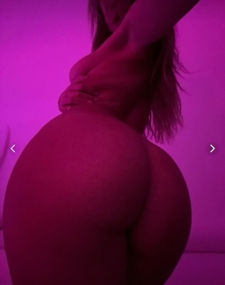 Akashakaim sexy bilder