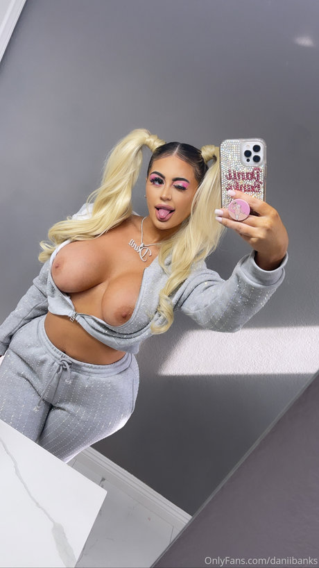 Danii Banks xxx heiße galerien