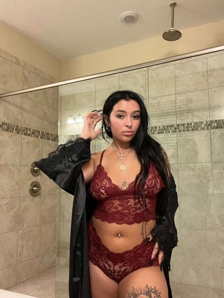 tallgirl onlyfans xxx kunst galerie