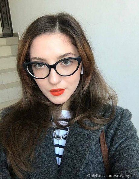 Sexyangel11 kostenlose akt bild