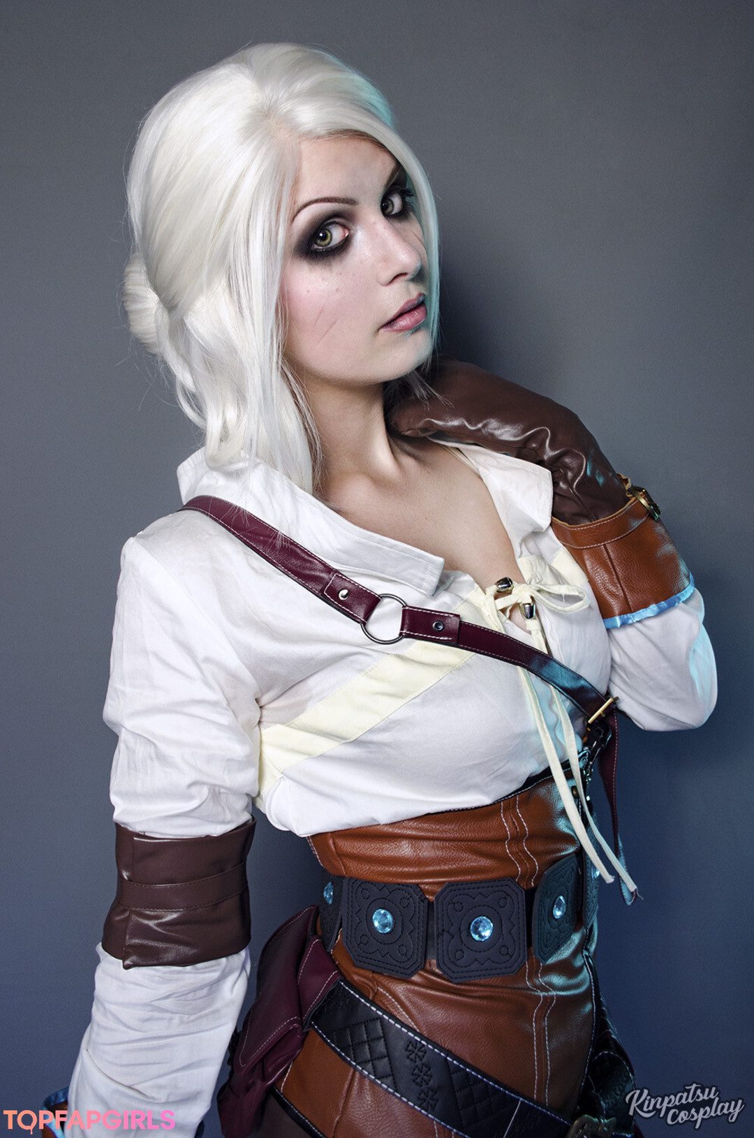 Kinpatsu Cosplay nacktheit kunst galerie