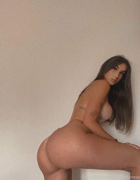 Myriam Danese schauspielerin schöne galerien