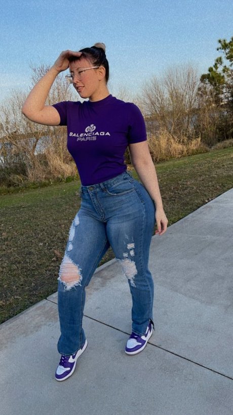 Woe Alexandra kunst exklusive bilder