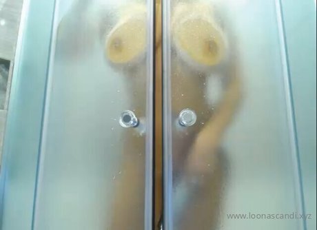 Loona Scandi freie xxx bilder