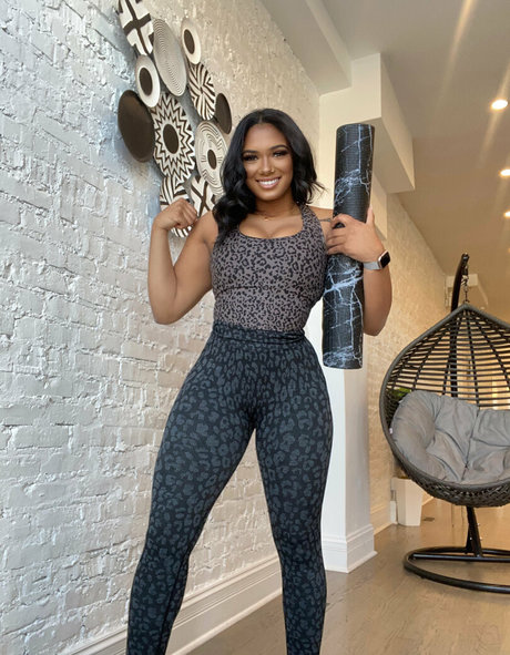 shapedbyshanice nacktheit xxx galerie