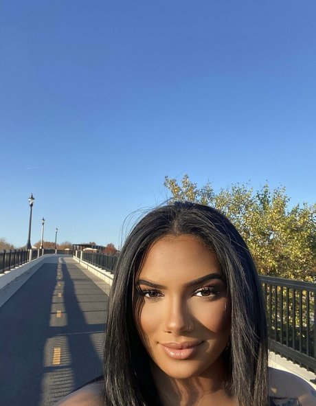 shapedbyshanice perfekte pornografische galerie