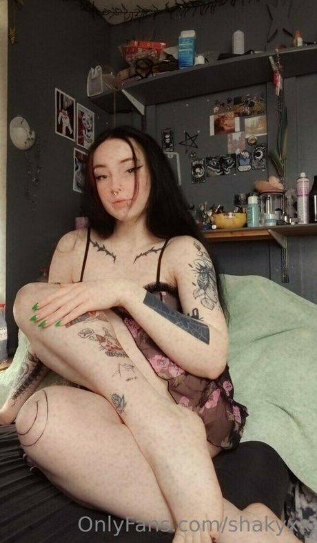 shakyxx nackt xxx galerien