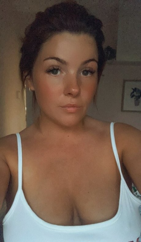 Laura Delaney heiße pornostar foto