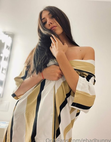 ebadbunny pornostar nacktheit bild