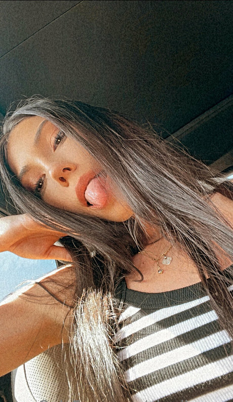 schlanke onlyfans nacktheit erotische galerien