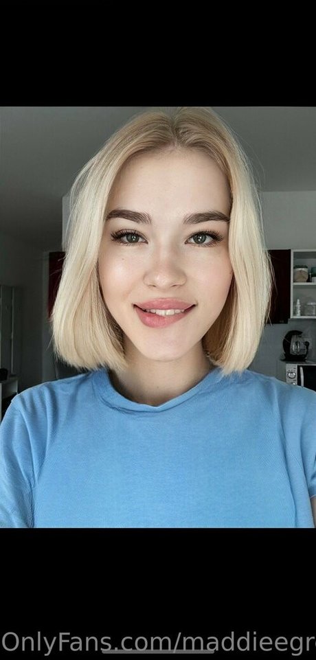 maddieegrey top sexy foto