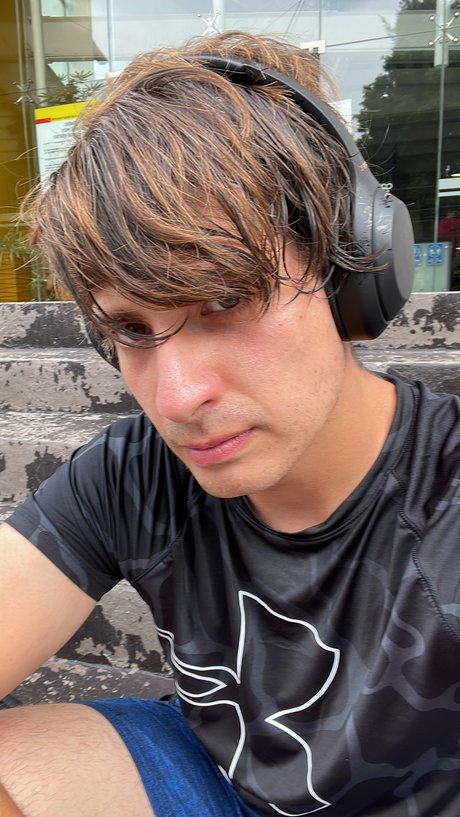 Roberto Alejandro porno beste galerie