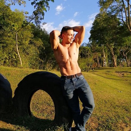 Rayan Blake freie sexy fotos