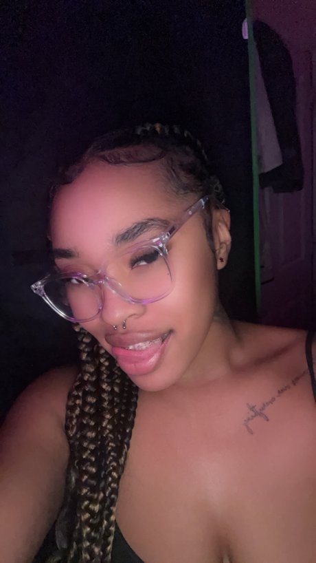 NINAROSE xxx schöne galerien