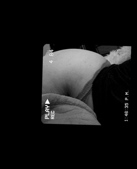 Sarelly kostenlose nacktheit foto