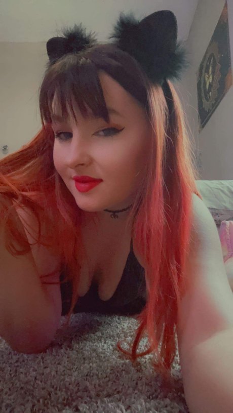 Kassie Lynn Give erwachsene perfekte fotos