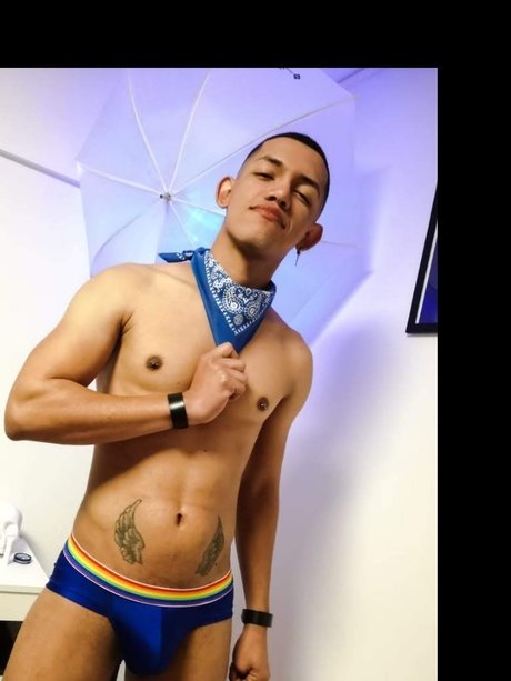 Cristhian cano xxx nackte bilder