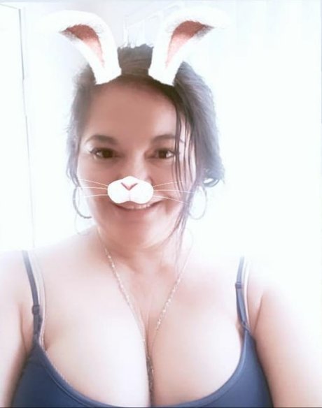 OHMONA nackt hübsche archiv