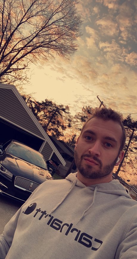 Chase Mace perfekte erwachsene foto