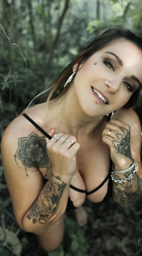 Queensiriana schauspielerin sex archiv