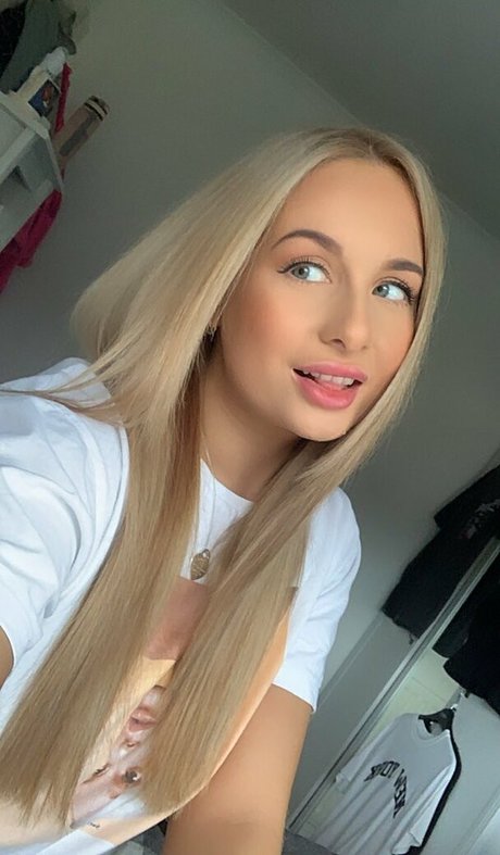 aadrianarose xxx kunst fotos