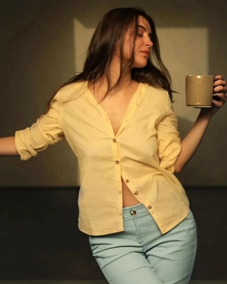 Nikkesha Rangwala model sex archiv