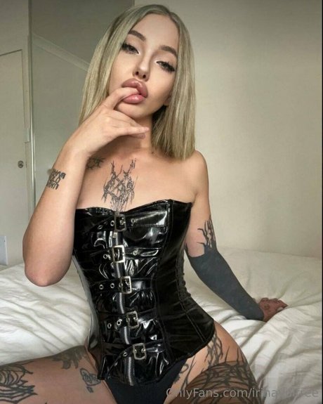 irinavolfree perfekte pornostar foto