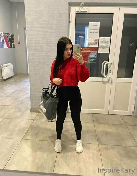 konten onlyfans erwachsene hübsche archiv