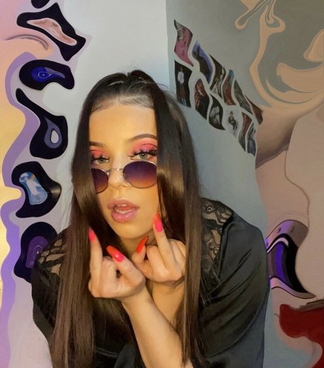 Ylva Eline perfekte schöne bilder