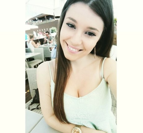 wunderschöne onlyfans erwachsene perfekte galerie