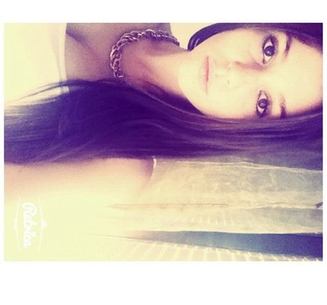 Carolina Neto nackt archiv