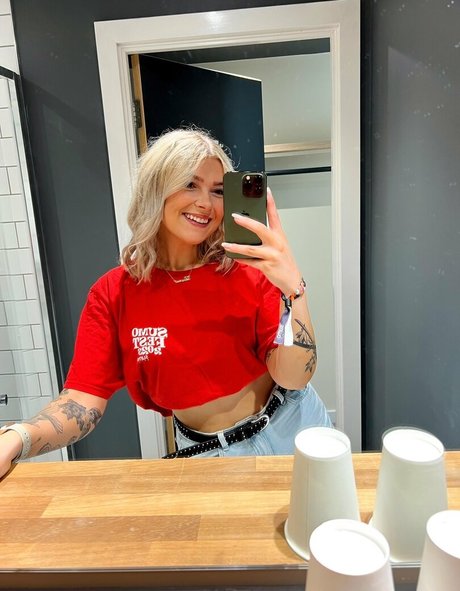 Emmalition erwachsene nackte galerien