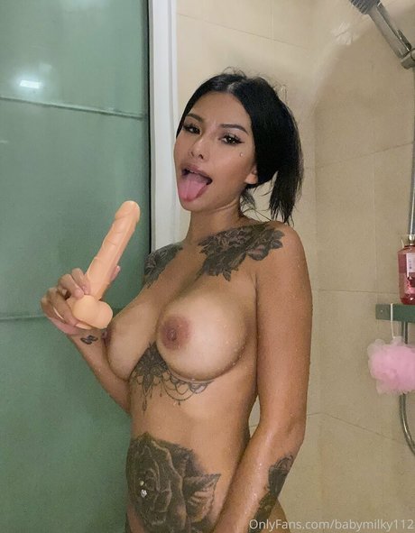 asiatische pawg-onlyfans hübsche pornografische bild