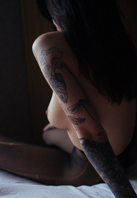 a krivoshlyk model kunst galerien