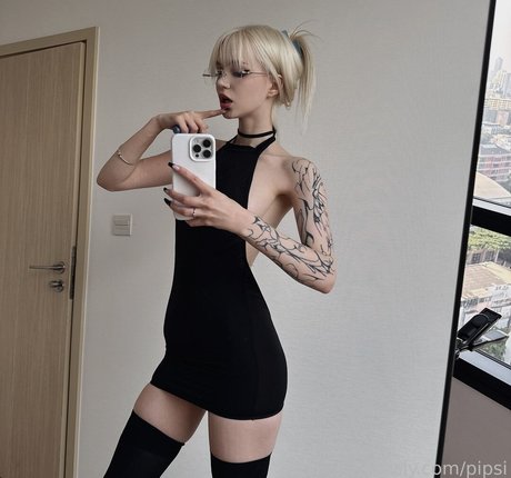 pipsi nacktheit hd bilder