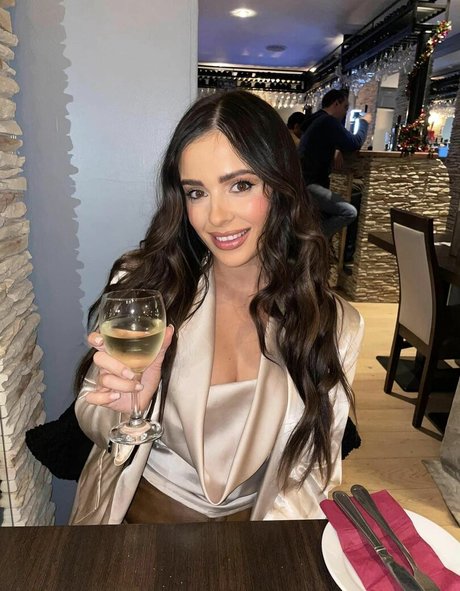 Megan L heiße sexy fotos