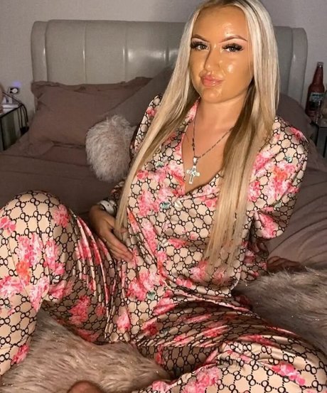 Lily Mcalpine exklusive pornographische galerien