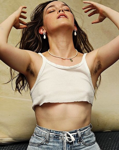 Victoria Pedretti beste pornostar foto