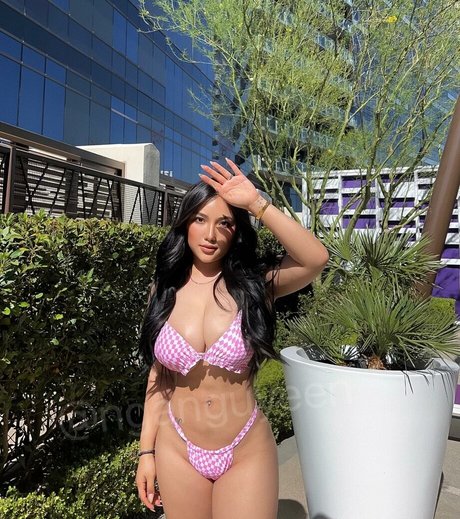 Ngan Nguyen freie pornostar fotos