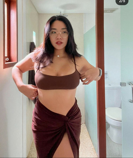 Mathilda Huang freie pornostar galerien