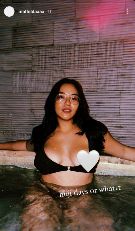 Mathilda Huang nackt pornografische bild
