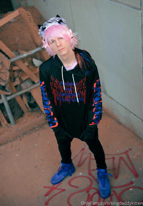 kingdaddykitten model sexy foto