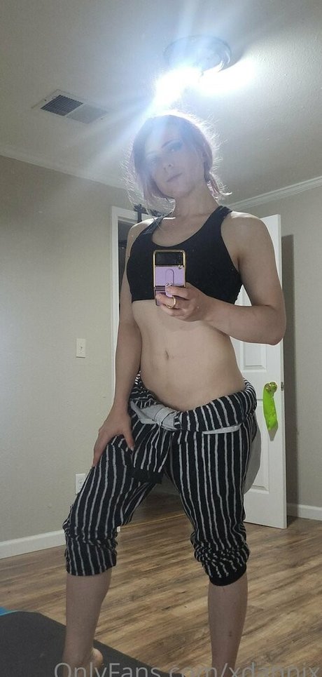 xdannix schauspielerin nacktheit bild