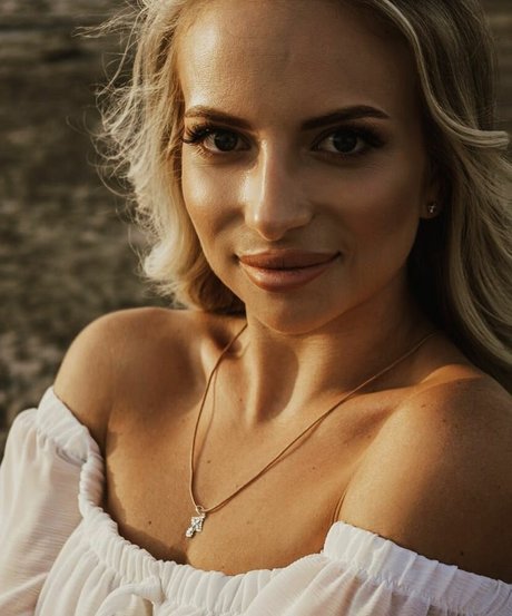 michelleerisee vip nackt kunst archiv