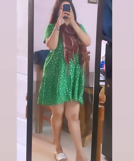 tejaswi pandeyy hübsche nackten fotos