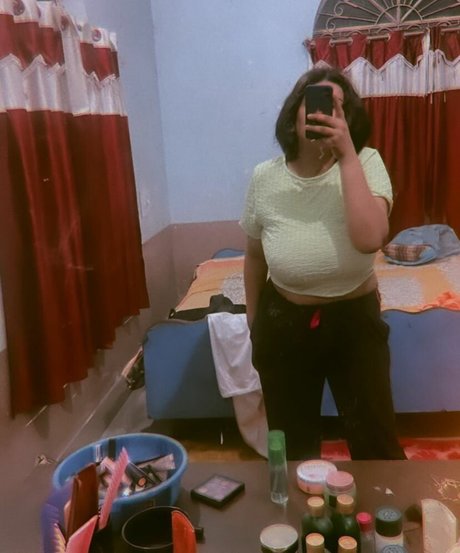 tejaswi pandeyy kostenlose sexy bilder