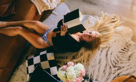 Trinityy Rain hübsche schöne fotos